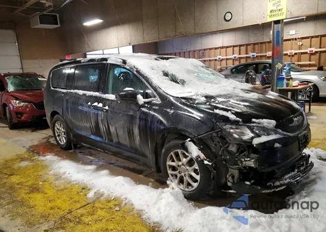 2017 Chrysler Pacifica Touring из США, поврежденный, VIN 2C4RC1DG8HR593104